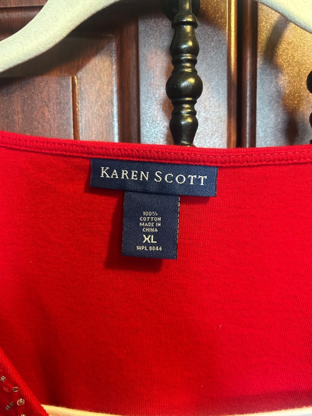 Karen Scott Red Sleeveless V-Neck Tank with Embellished Trim - Picture 3 of 4